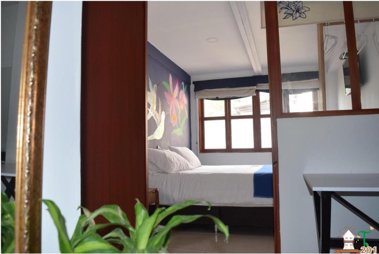 Alojamiento Casa De T ซานออกุสติน ภายนอก รูปภาพ